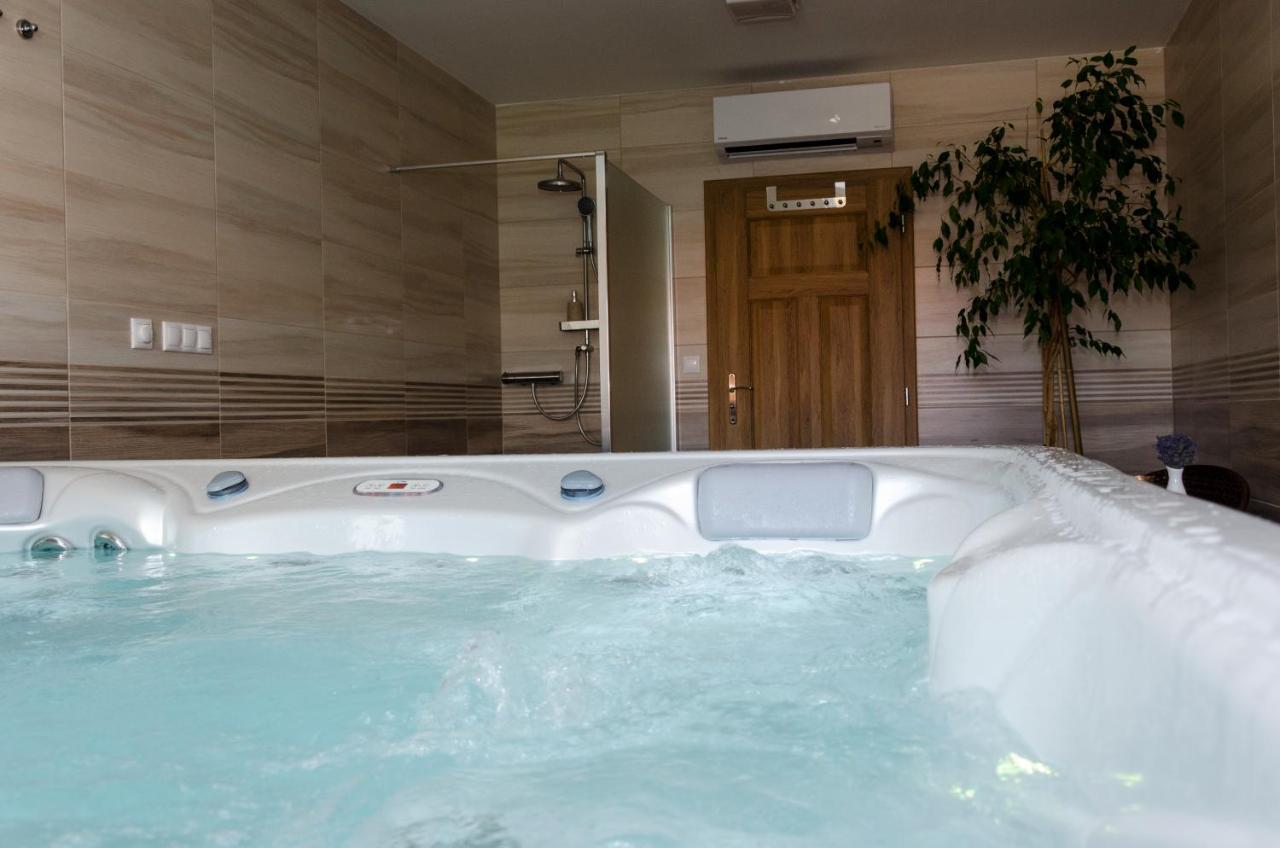 Apartmány u Kotačků Veverske Kninice Esterno foto