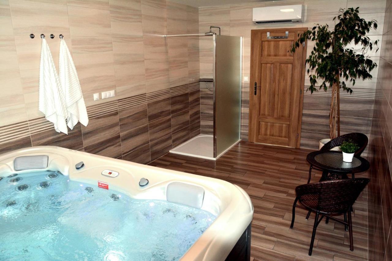 Apartmány u Kotačků Veverske Kninice Esterno foto